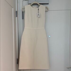 Elegant Cream Sleeveless Dress